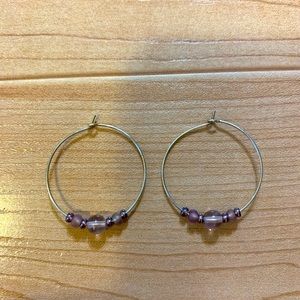 🦋 3/$9 NWOT handmade purple beaded hoop earrings